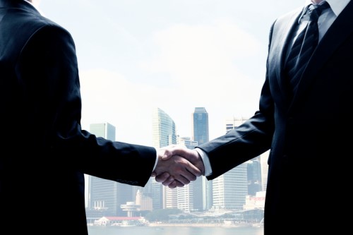 Merger of two major insurance associations cemented at summit